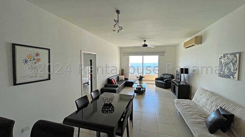 Beautiful Apartment in Avenida Balboa